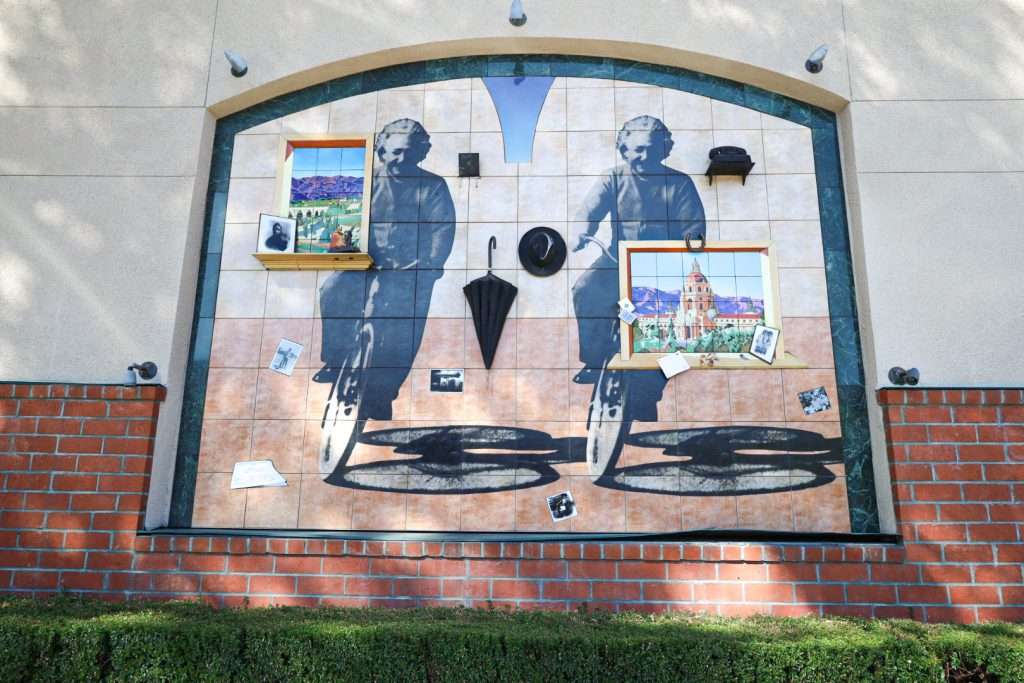 PasadenaEinsteinMural