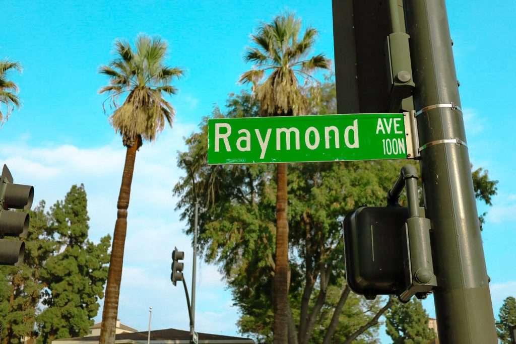 Pasadena_Raymond