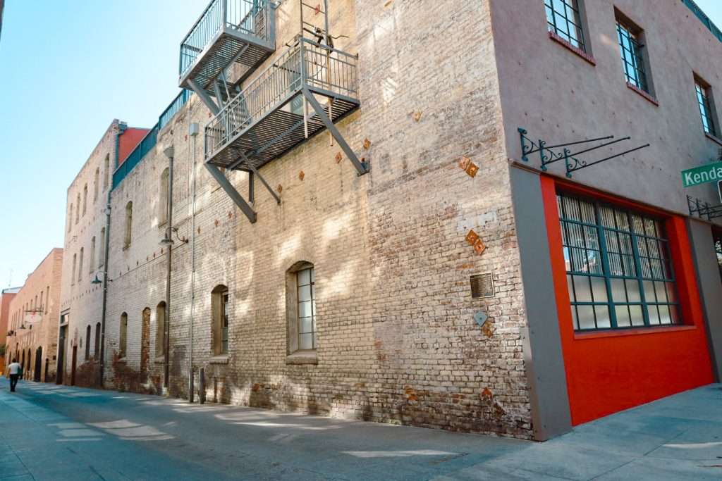 KendallAlleyBrickBuilding