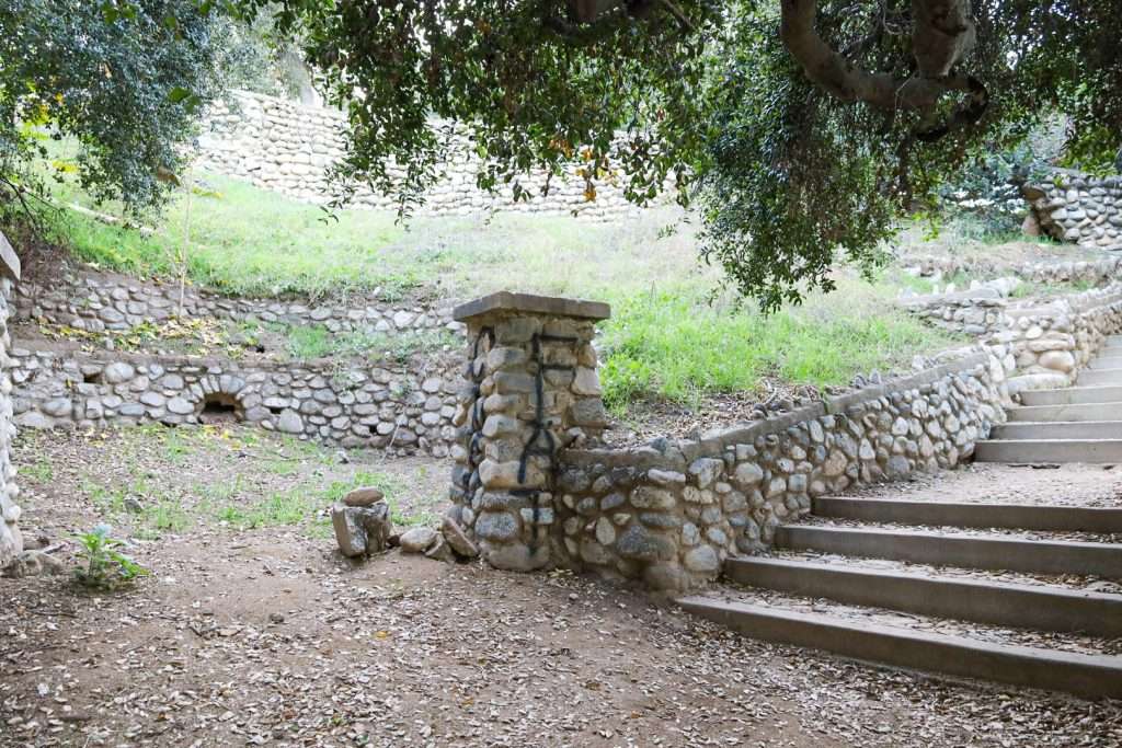 PasadenaHiddenStairs